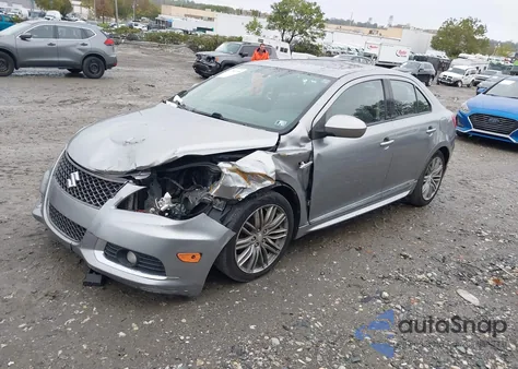 2012 Suzuki Kizashi Sport Gts from USA, damaged, VIN JS2RF9A63C6100100